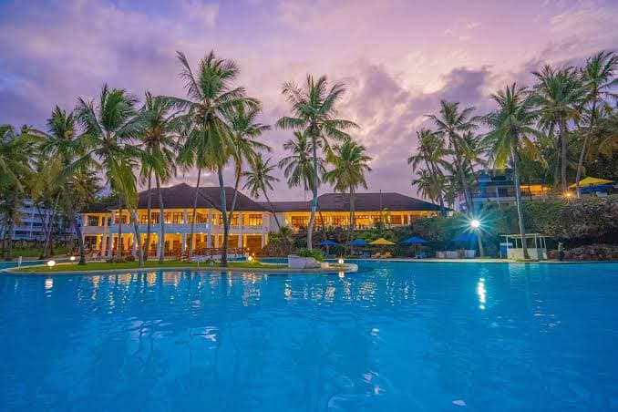 PrideInn Flamingo Beach Resort & Spa